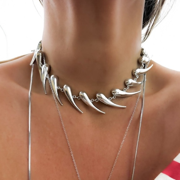 Pebby Forevee Jewelry - New Pebby Forevee Teardrop Spike Punk Statement Necklace